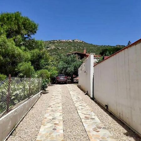 Villa Vittoria Solanas  Exterior photo